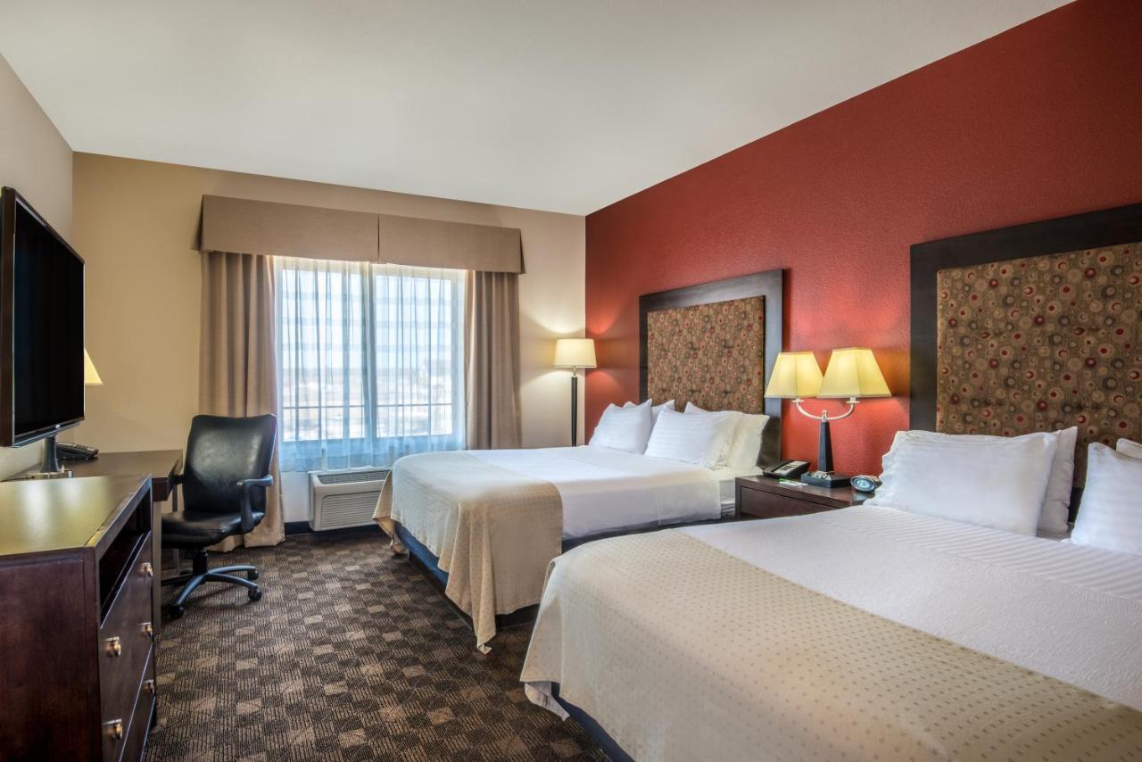 Holiday Inn Hotel & Suites Grand Junction-Airport By Ihg Exterior photo